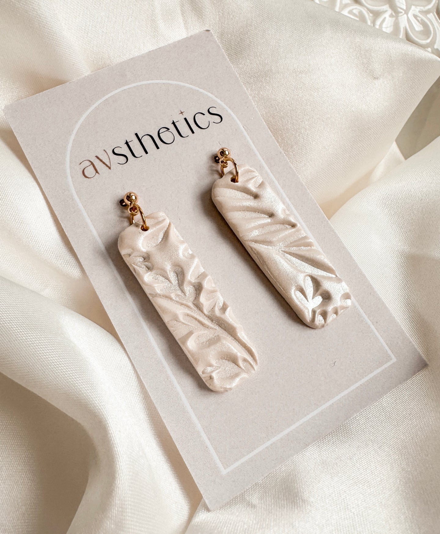 Nicole - Long Rectangles  go